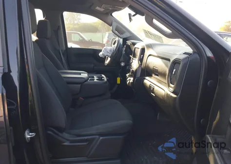 2021 Chevrolet Silverado 1500 2Wd Standard Bed Custom z USA, uszkodzony, nr VIN 1GCRWBEK6MZ319965